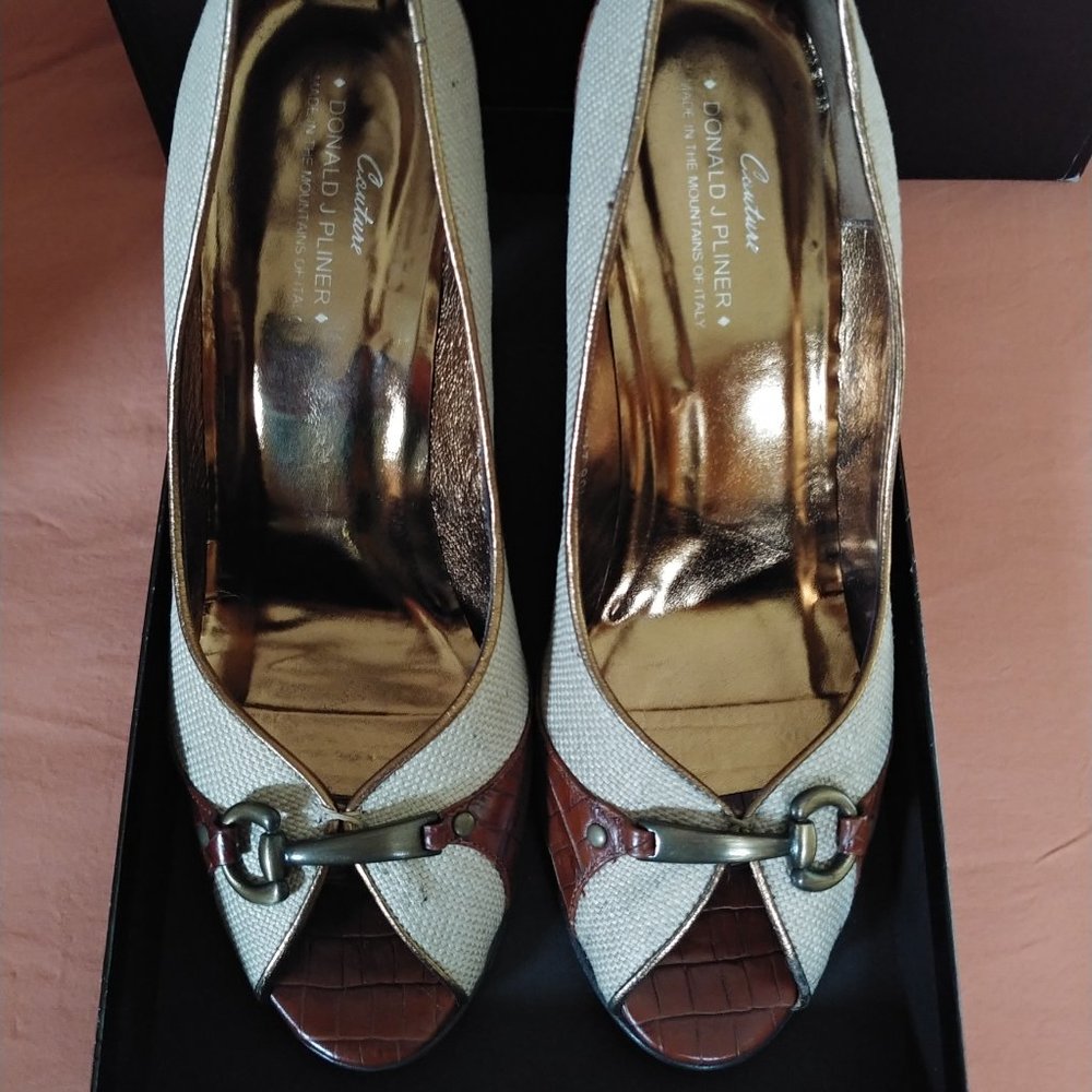 DONALD J PLINER COUTURE Canvas Colorblock Pattern Peep-toes Pumps 10